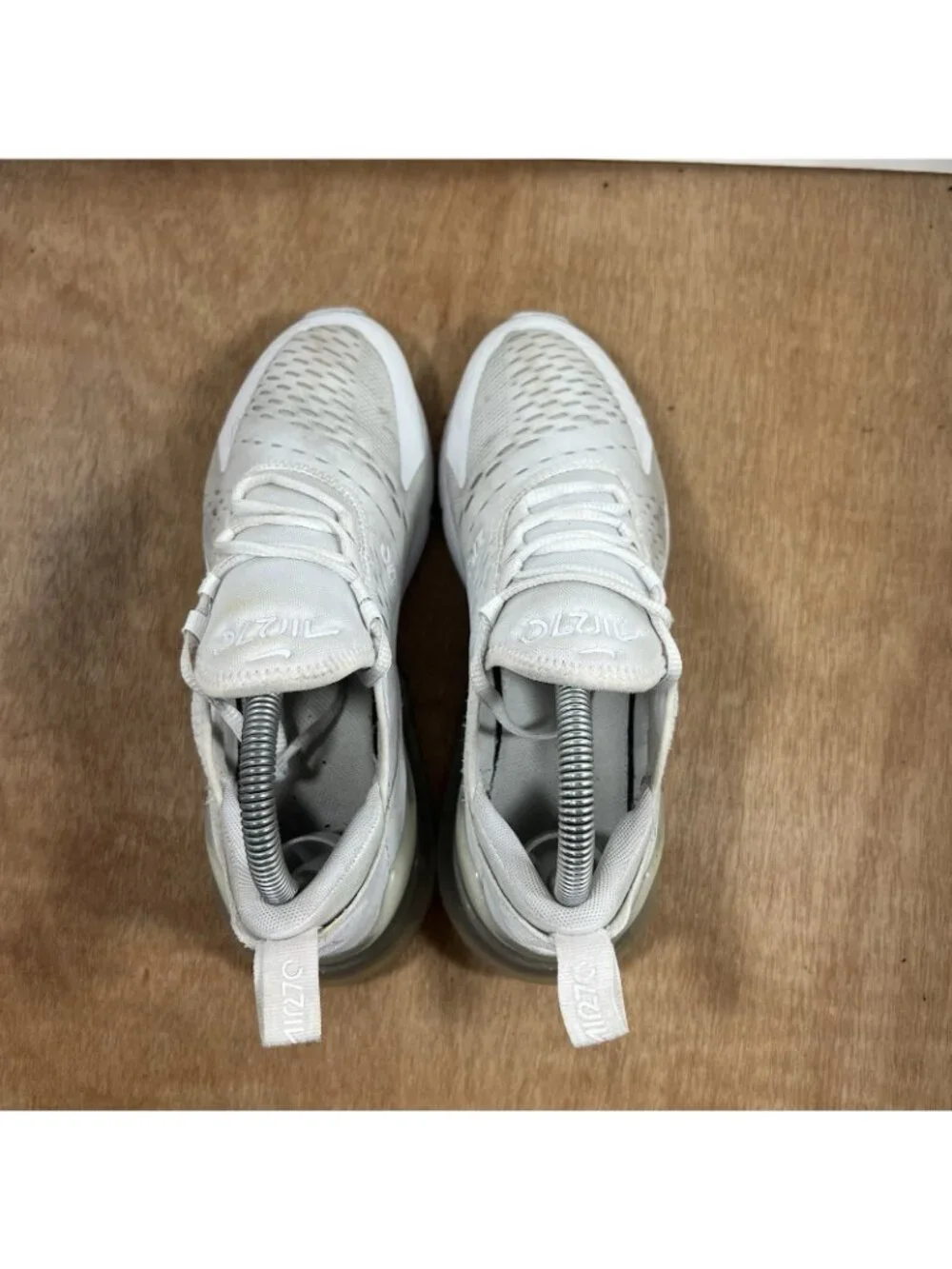 Nike Air Max 270 Women Size 6.5 Shoes White Metallic Silver 943345-103